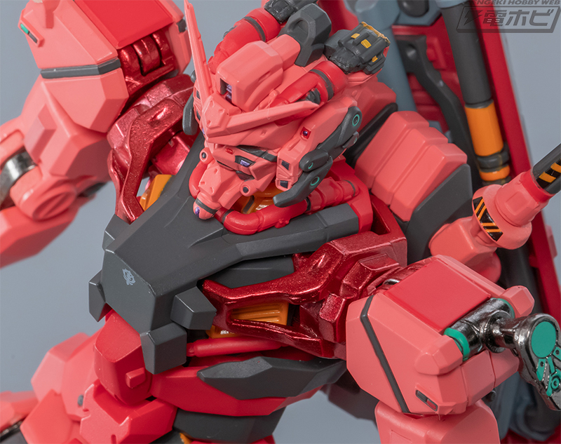 シャアとシュウジが乗った、赤い姿をイメージ通りに立体化！『機動戦士