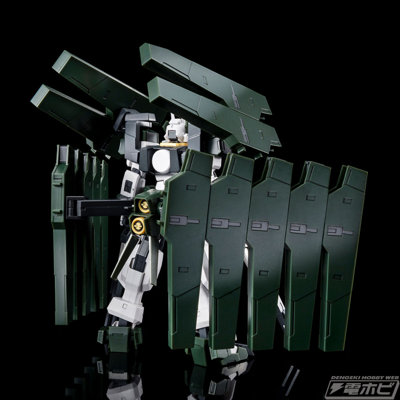 劇場版 機動戦士ガンダム00』最終決戦仕様のガンダムサバーニャと