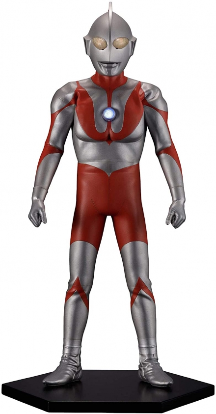 ウルトラマン』Cタイプのスーツを精密に再現したフィギュアが海洋堂