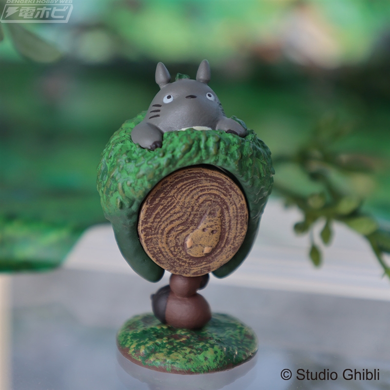 となりのトトロ』の飾れるリングが「KAZARING」シリーズより登場！洞穴