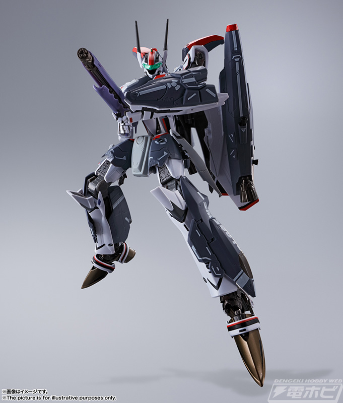 成形品や彩色をマットな仕上がりに変更！『マクロスF』DX超合金