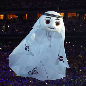 W杯マスコット、カタールで人気爆発なのに日本に販売店舗ない