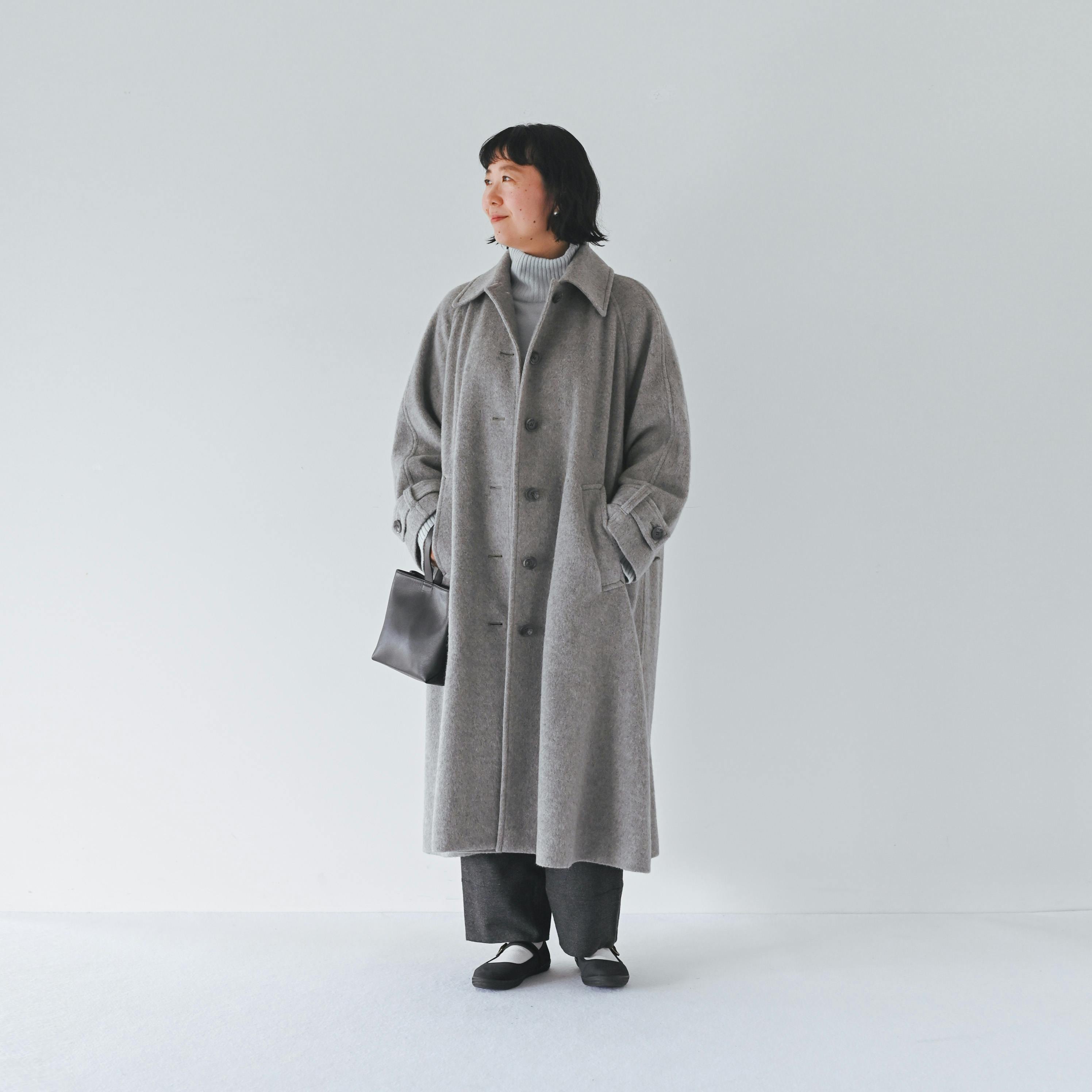 着用レビュー】とっても軽いウールロングコートが再入荷。スタッフ7名