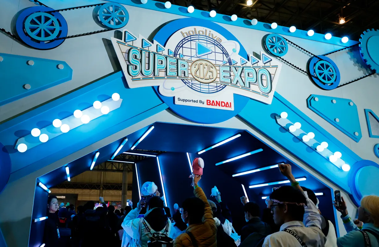 プラチナスポンサー | hololive SUPER EXPO 2025 & hololive 6th fes