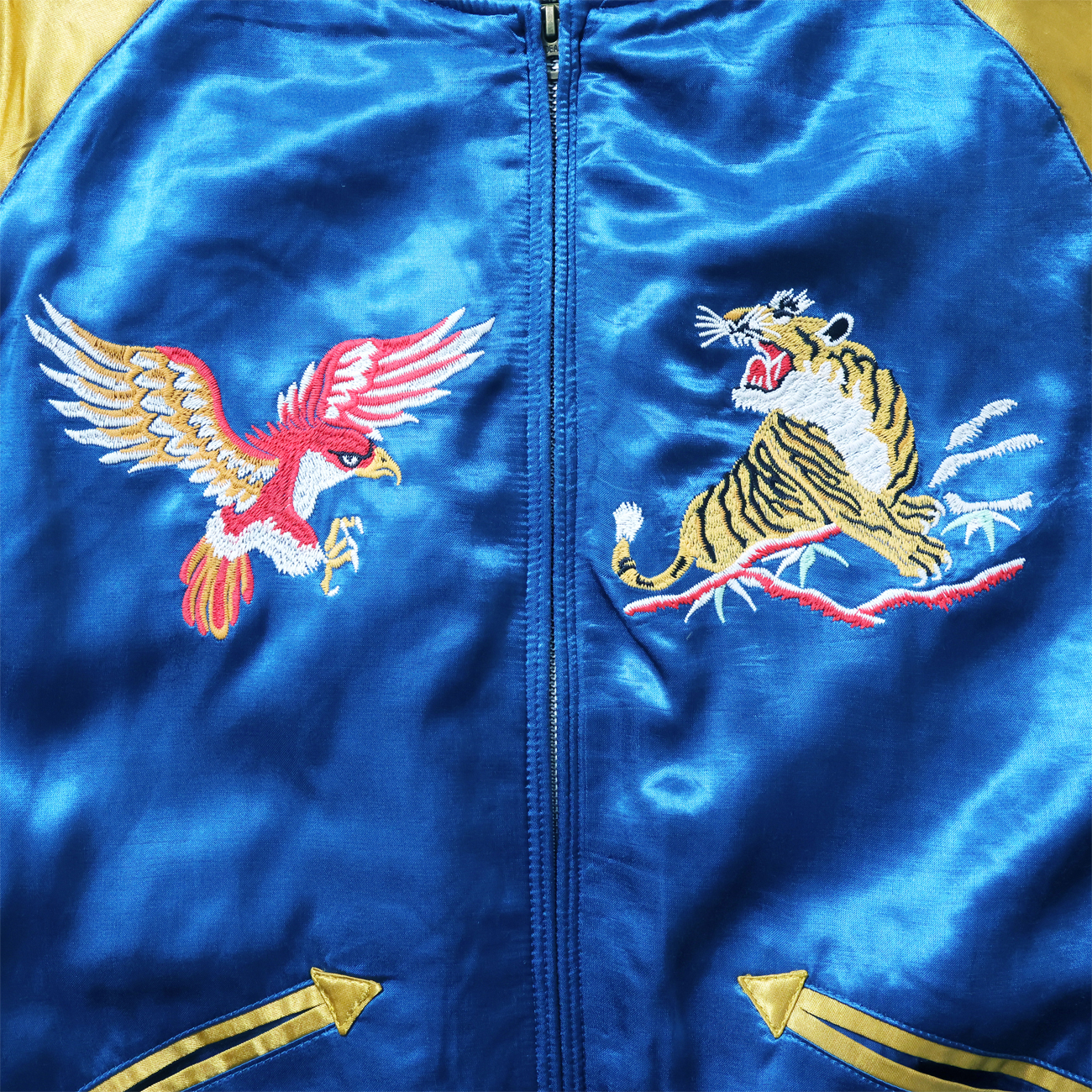 鷹”“虎”“龍”が主張する、ド定番デザインが魅力の『レーヨンスーベニア