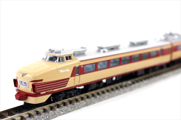 KATO 10-241 485系 初期形 雷鳥 8両基本セット 10-241 kato 10-241 485系 初期形 雷鳥 8両セット Amazon | KATO Nゲージ 485