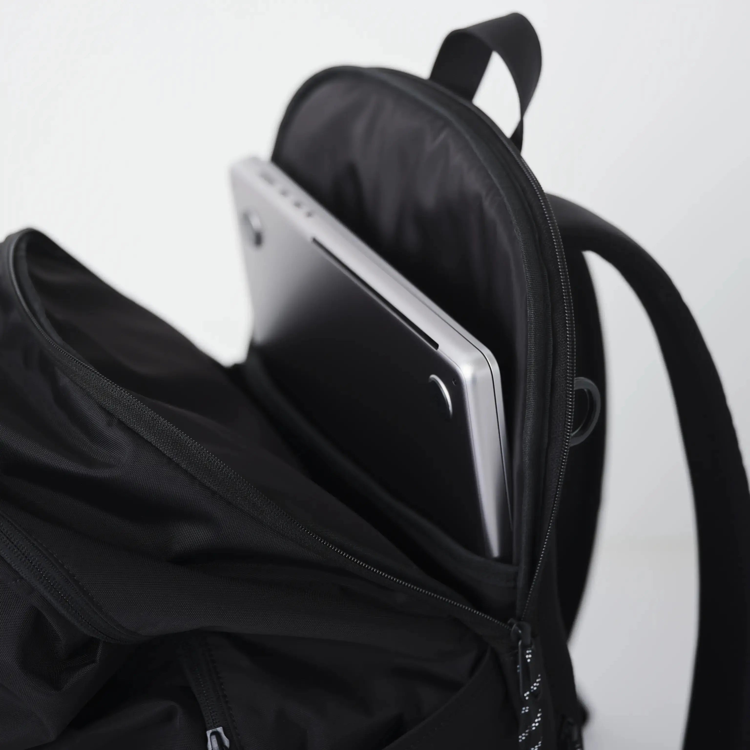 ペアレンツバッグ（ブラック） Hugoo®︎（ハグー）公式｜建築思想から