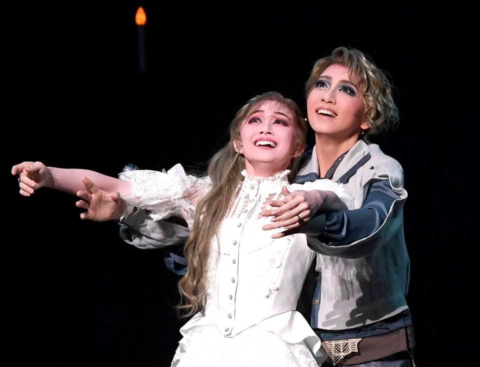 礼真琴「新たな息吹を」 8年ぶり宝塚星組「ロミオとジュリエット