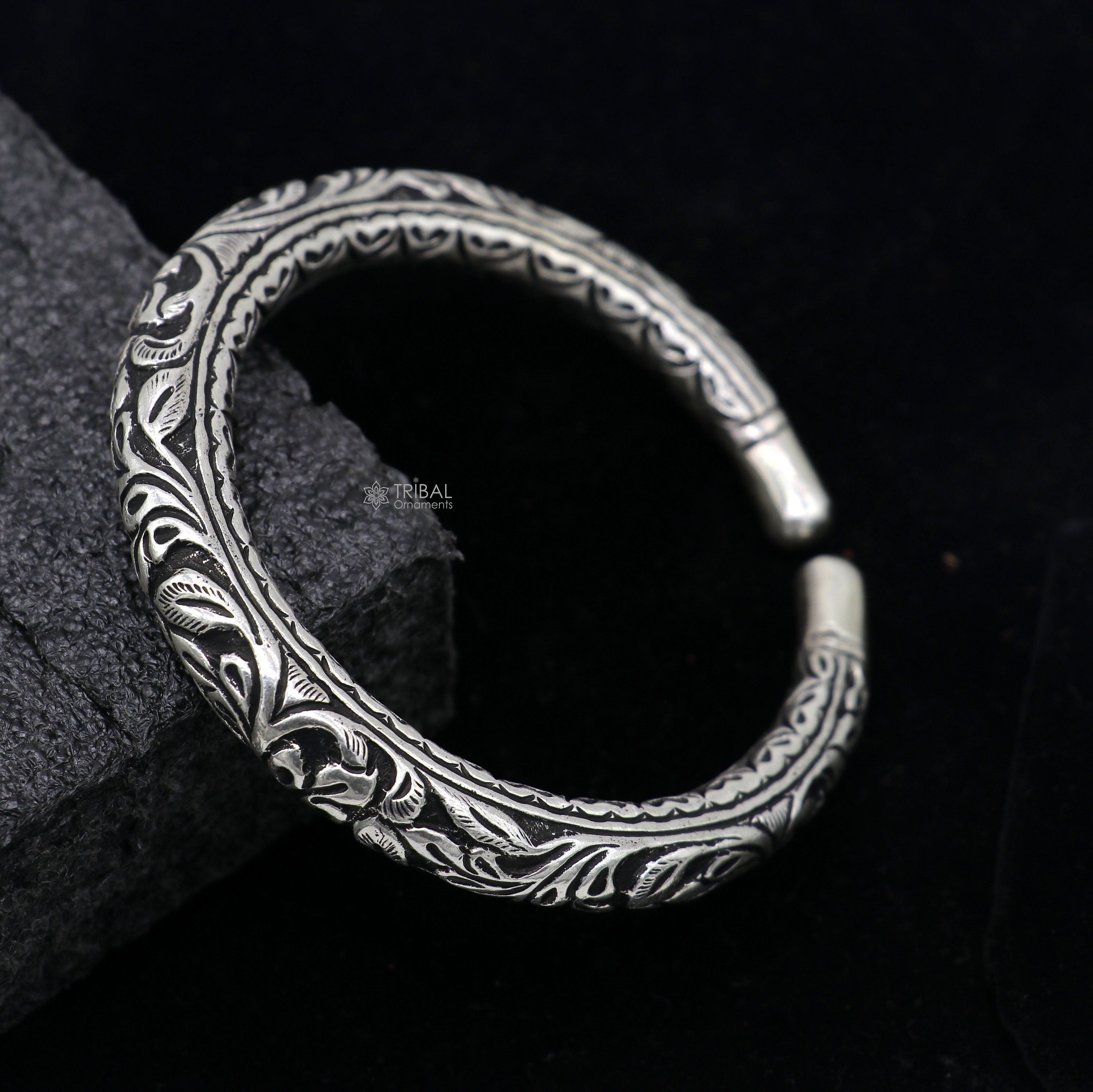 CHRISTIAN DADA Crow Bangle CHRISTIAN DADA Crow Bangle Christian