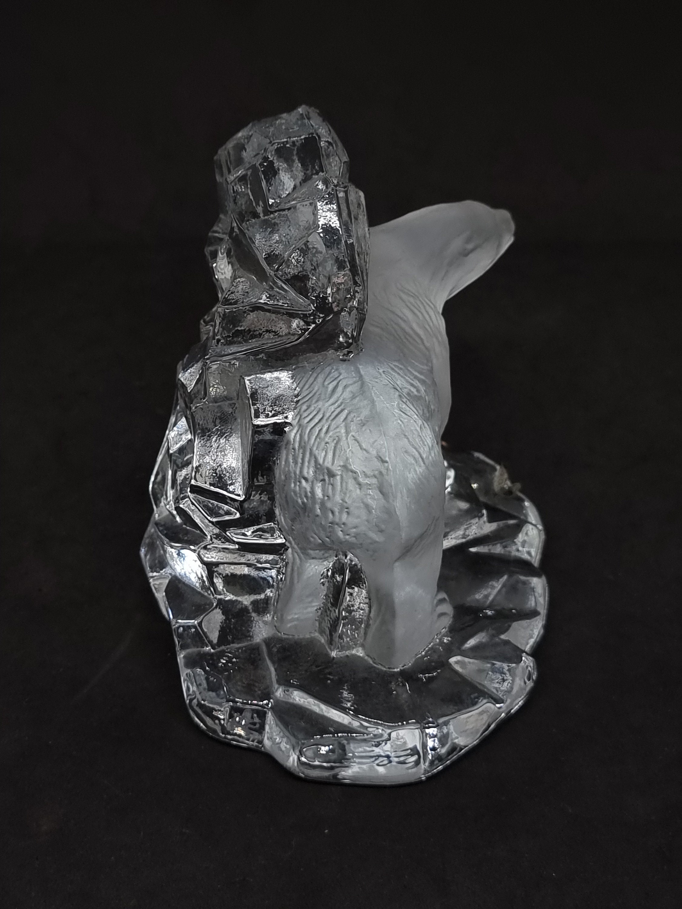 ヴィンテージ「Sea Glasbruk Kosta」シロクマのガラス置物