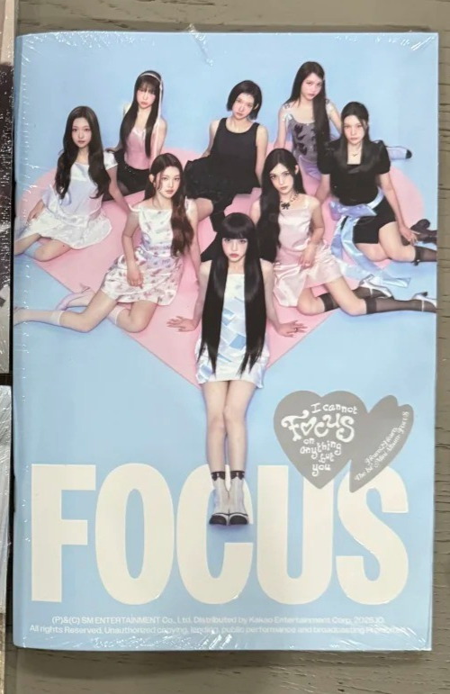 Hearts2Hearts H2H x FOCUS PHOTOBOOK ver 1st set Mini Album