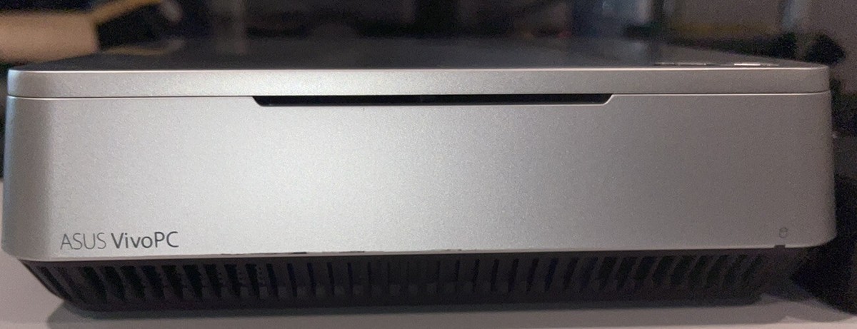 ASUS VivoPC VM40B Mini Desktop Computer Celeron 1007U, 500 GB HDD