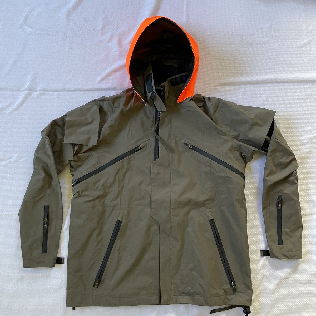 RARE Acronym J1B-GT Green Rain Jacket Size XL Gore-Tex Waterproof