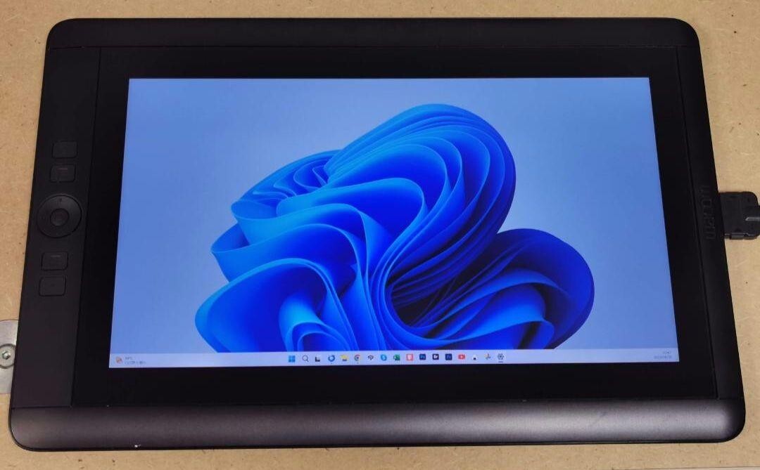 WACOM 液晶タブレット Cintiq 13HD DTK-1300/K0 【公式通販】