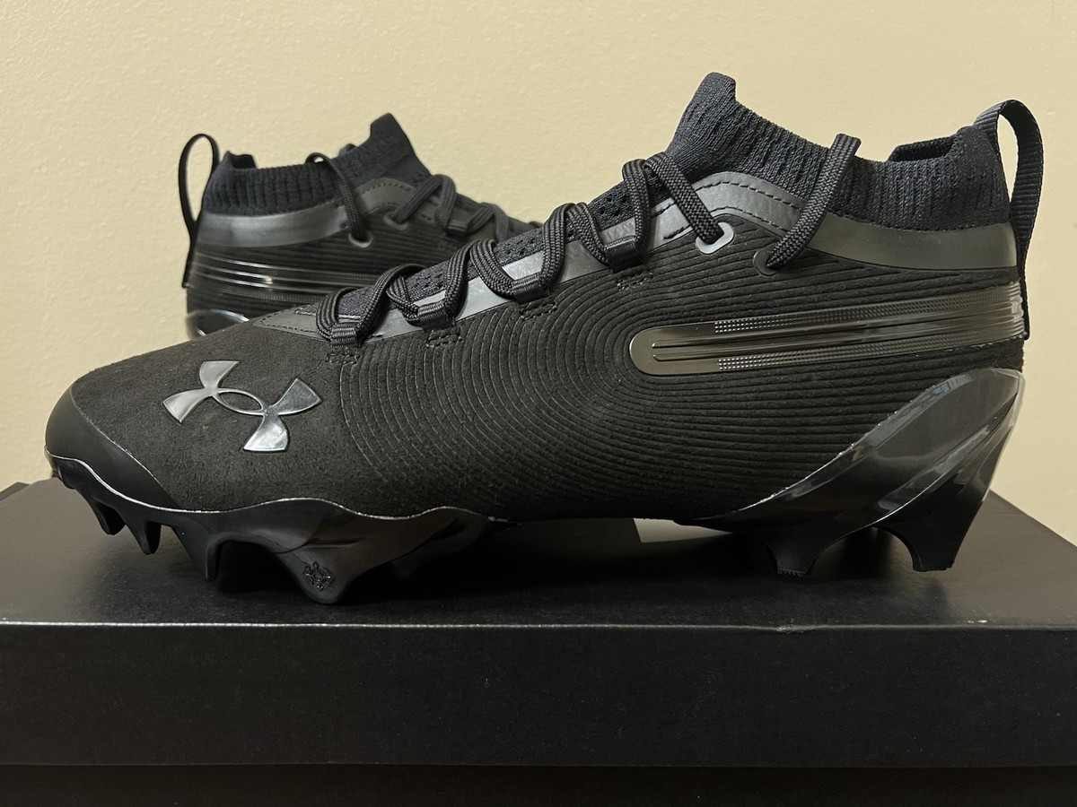 Under Armour Spotlight Pro Suede Football Cleats Black 6000074-001