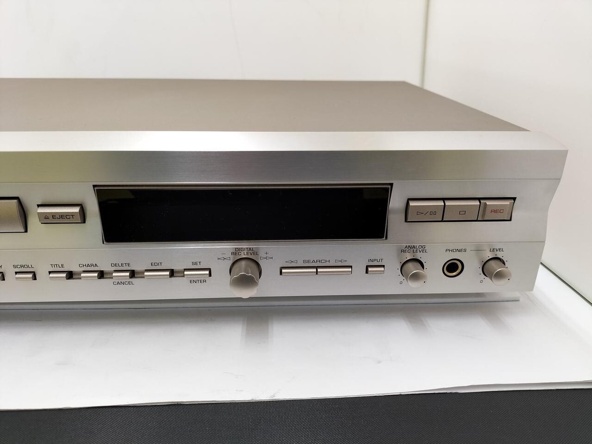 Yamaha MDX-596 MD Recorder MiniDisc Deck Player Built in 24bit DSP