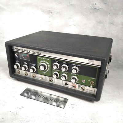 Roland RE-201 Space Echo Analog Tape Delay Spring Reverb Unit