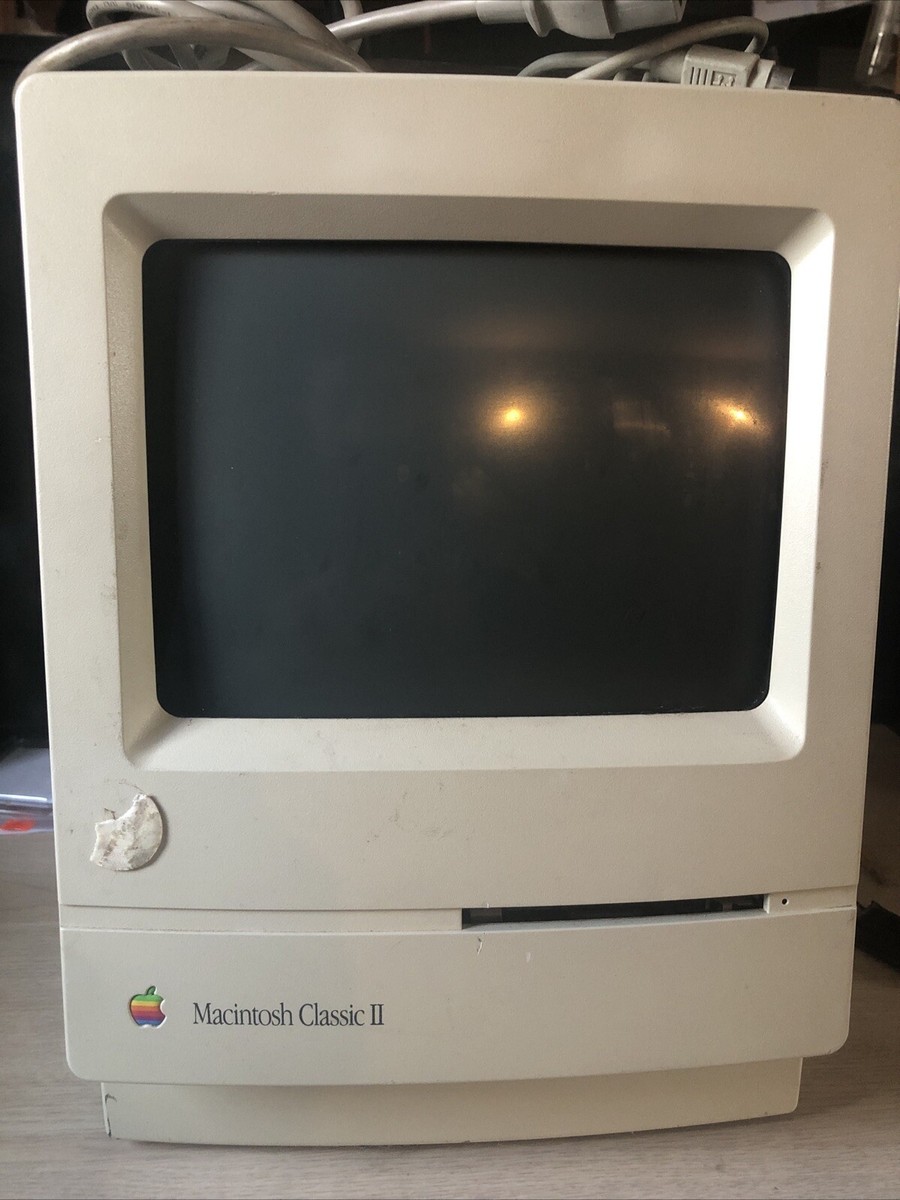 Vintage 90's Apple Macintosh Classic II M4150 Compact (Parts