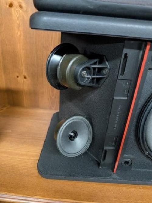 High-End Bose 301-AV Monitor Right and Left unit Tested and Sound