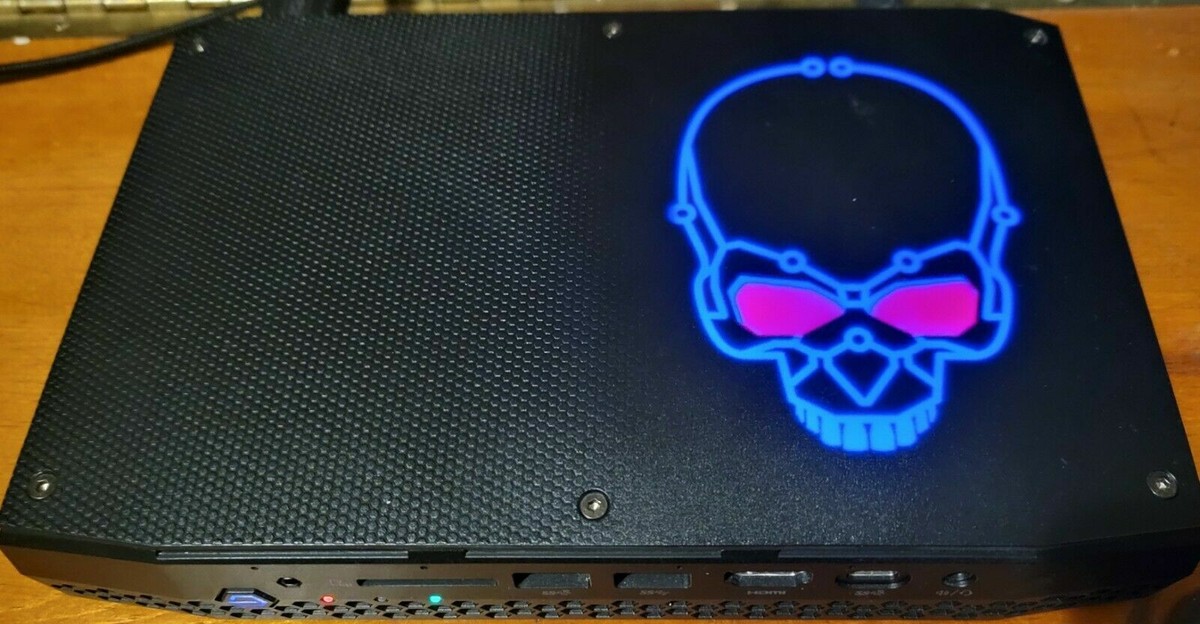 Intel NUC 8 VR NUC8i7HVK Mini PC | i7-8809G | 16GB RAM | 1TB NVME
