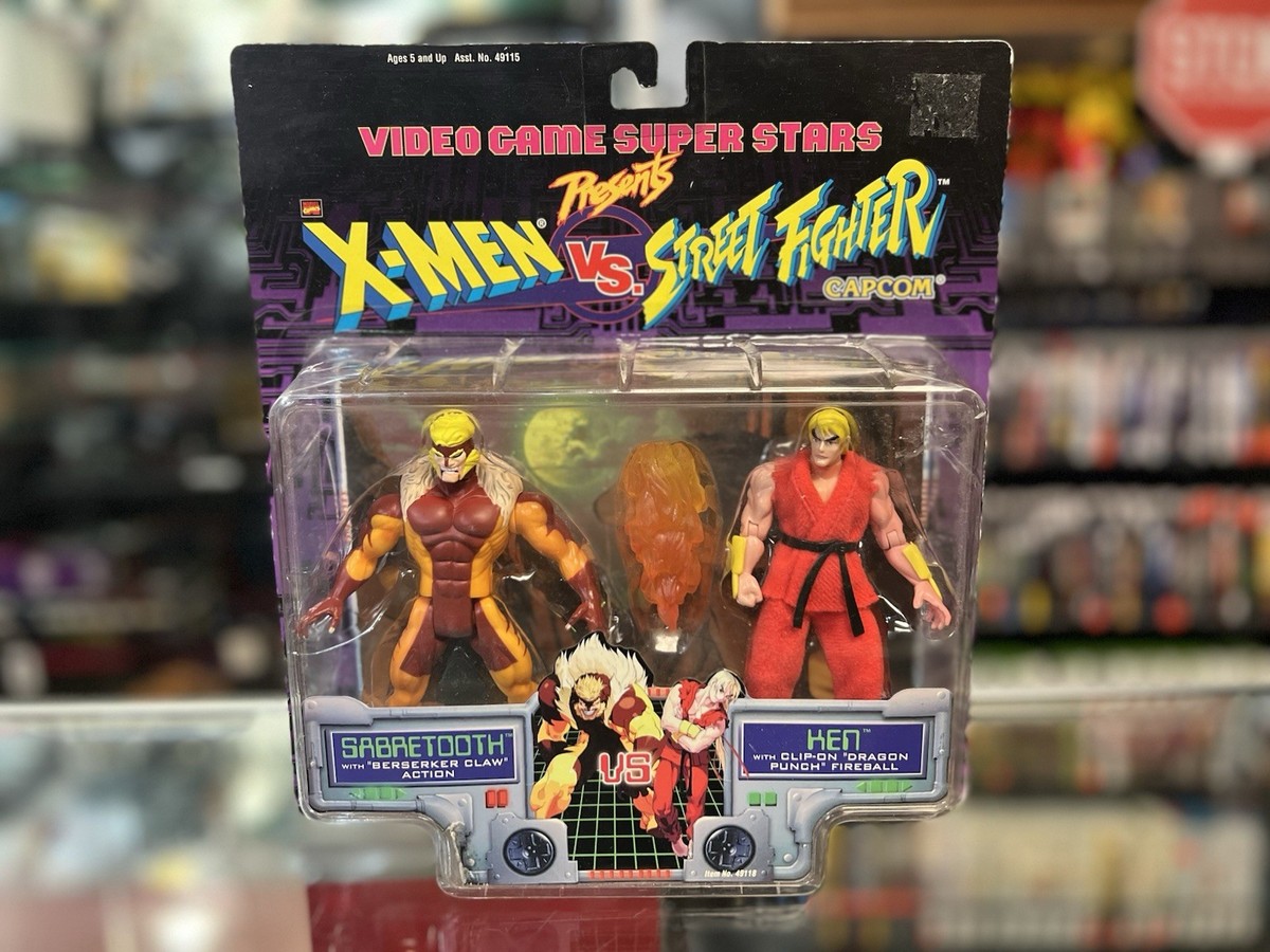 Vintage 1997 X-Men Vs Street Fighter Sabertooth Vs Ken Toybiz