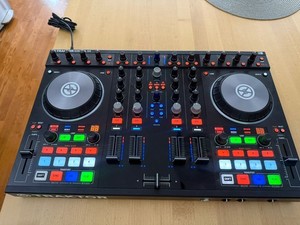 Traktor Kontrol S4 MK-2 | eBay
