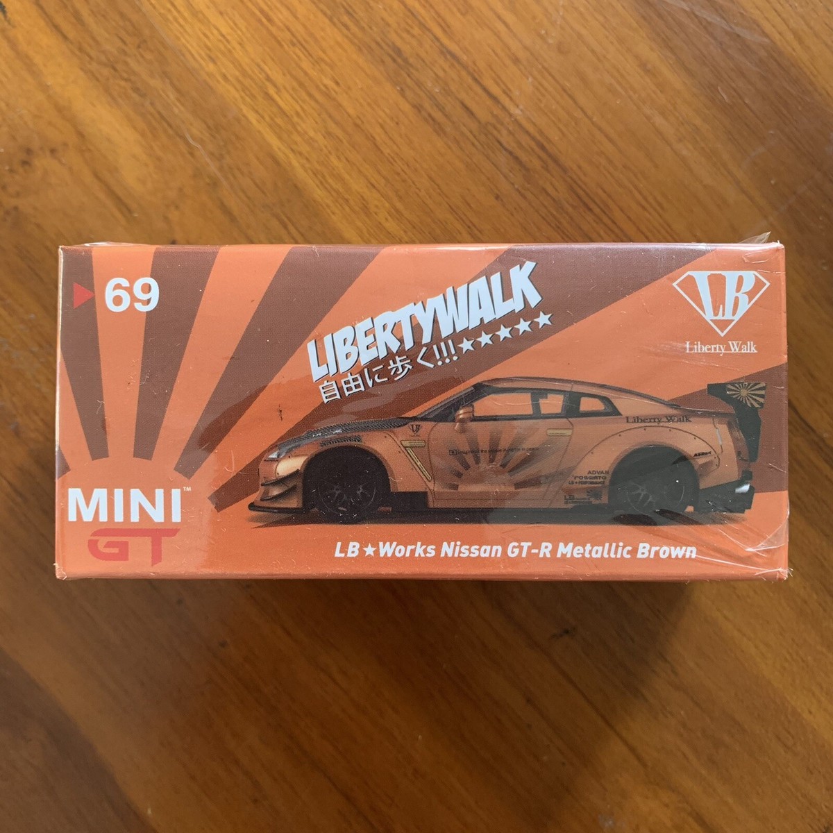 Mini GT #69 LB Works Liberty Walk Nissan GT-R R35 - Metallic Brown