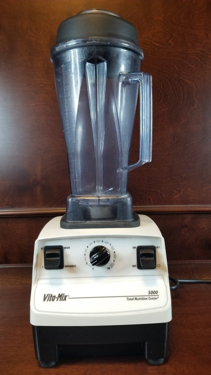 Vitamix 5000 Total Nutrition Center Blender w/ 64oz Pitcher-CLEAN