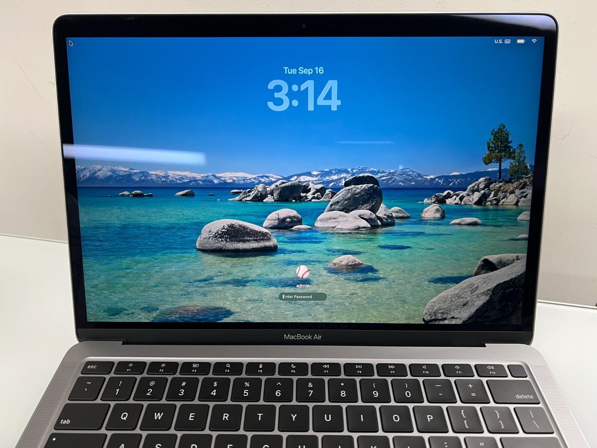 Excellent Apple MacBook Air 16