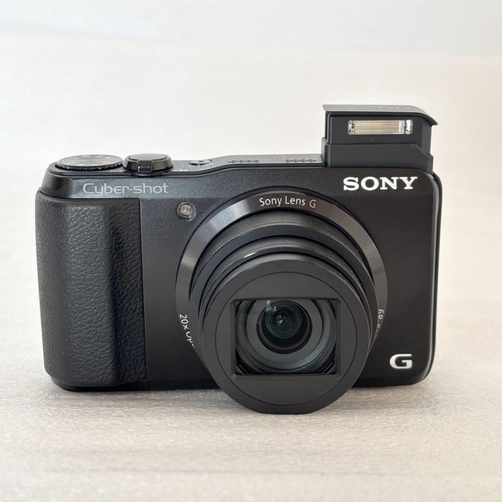 Sony Cyber-shot DSC-HX30/HX30V 18.2MP Digital Camera 20x Optical