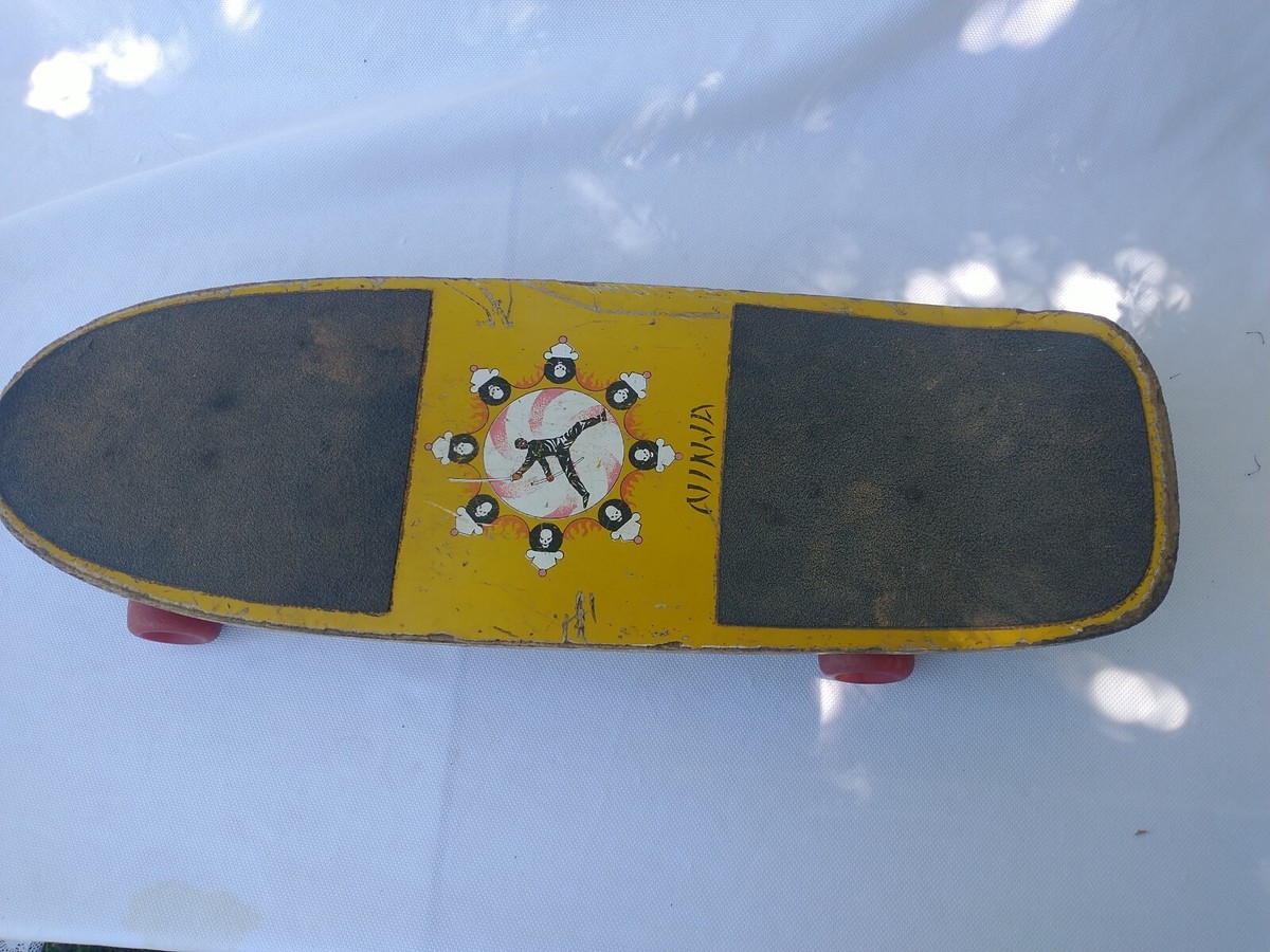 Rare Vintage Generic Old School Skateboard Ninja Shredder Skull