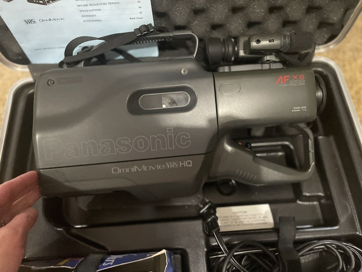 VINTAGE Panasonic Camcorder AF X6 CCD OmniMovie VHS HQ With Case