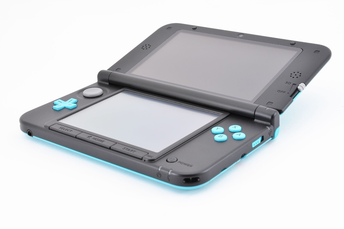 Nintendo 3DS ネイビーブルー 本体とゲーム10本と3DS用ケース Nintendo