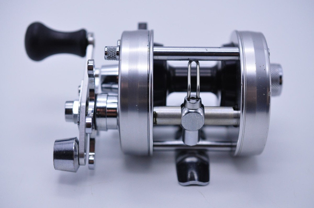Abu Garcia Ambassadeur 2500C Silver BaitCasting Reel Very Good+ | eBay