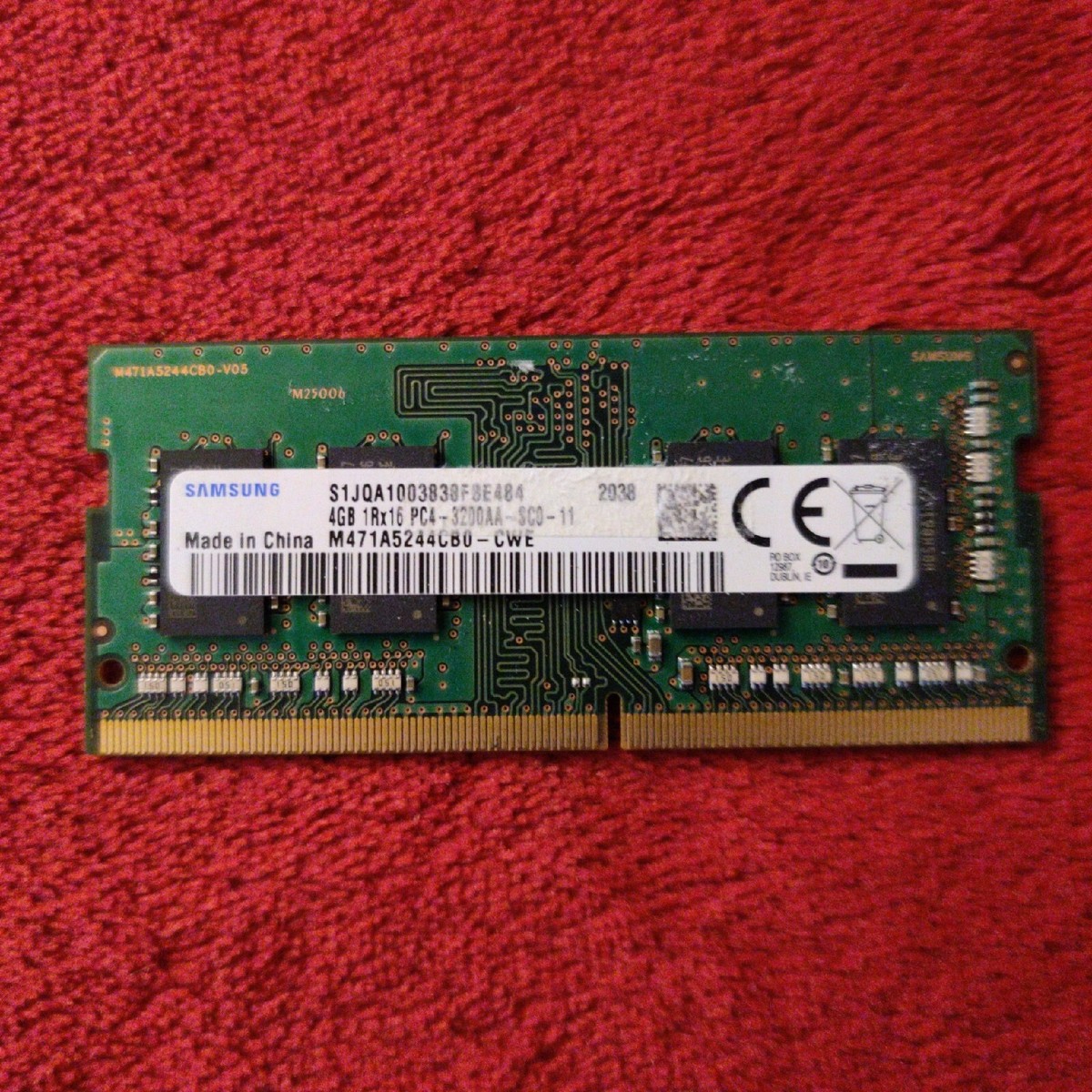 Samsung 4GB DDR4 Single Tested Laptop Ram Stick M471A5244CB0-V05