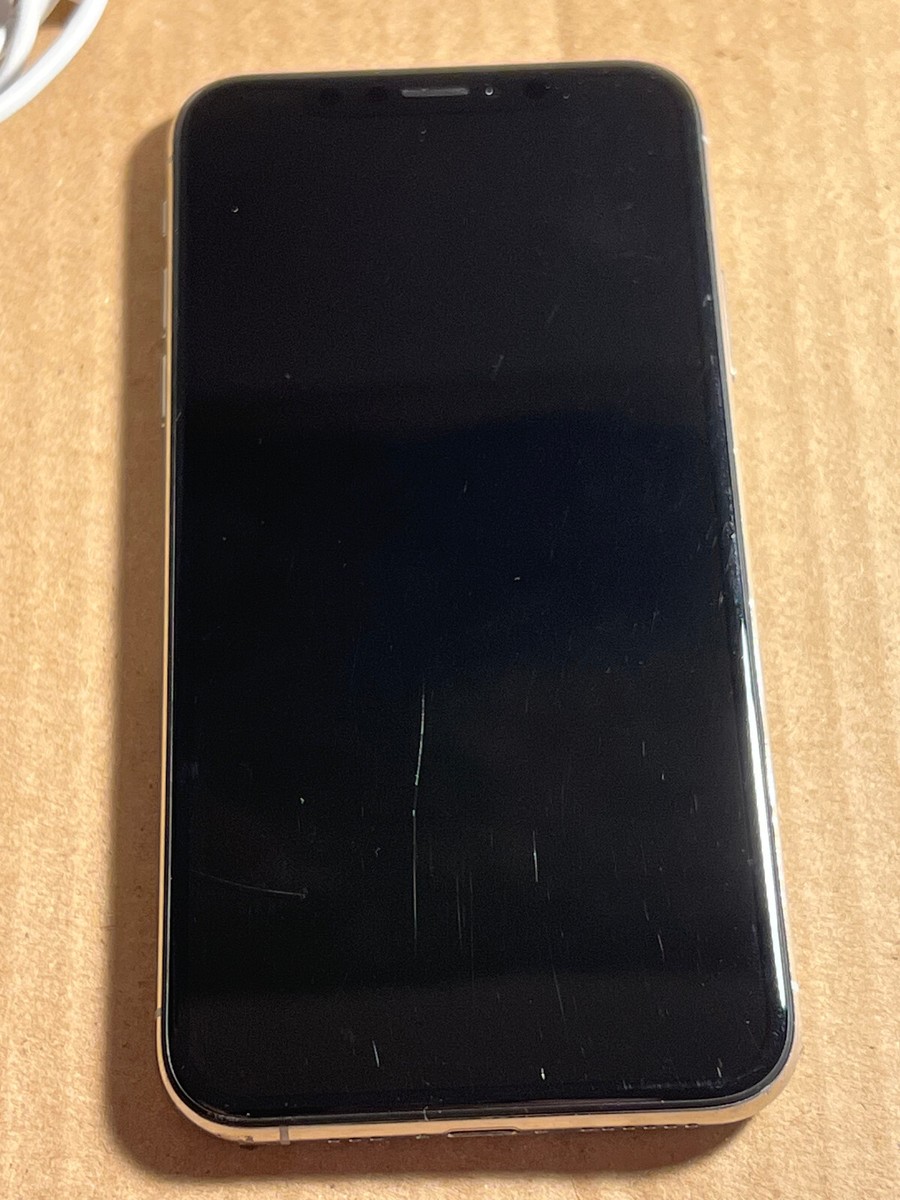 Apple iPhone XS - 64GB - Silver Unlocked A1920 (CDMA + GSM) Read