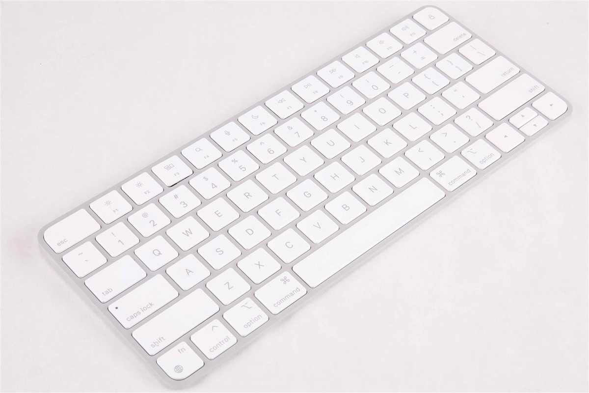 APPLE Wireless Magic Keyboard || A2450 EMC 2450 || MK2A3LL/A || No