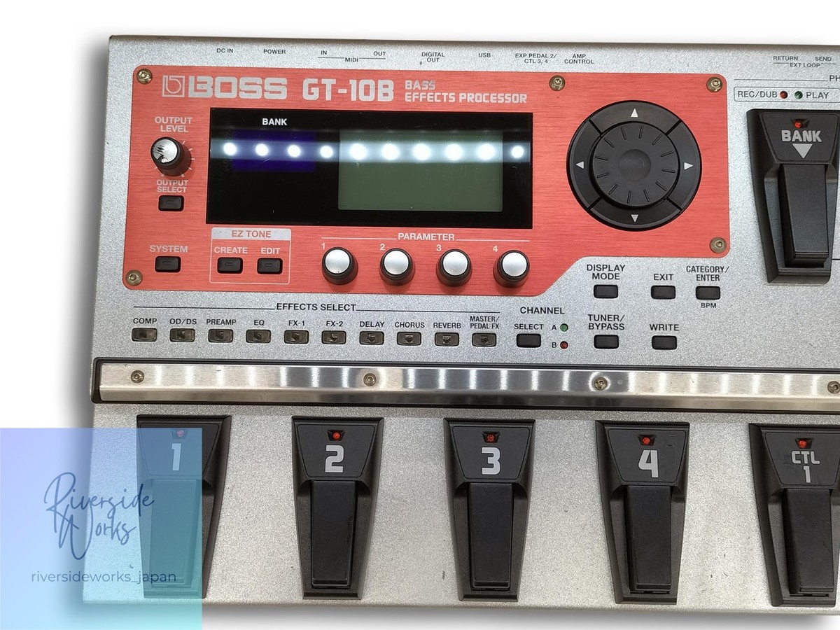 BOSS GT-10B Multi-Effects Processor for Bass Guitar JP