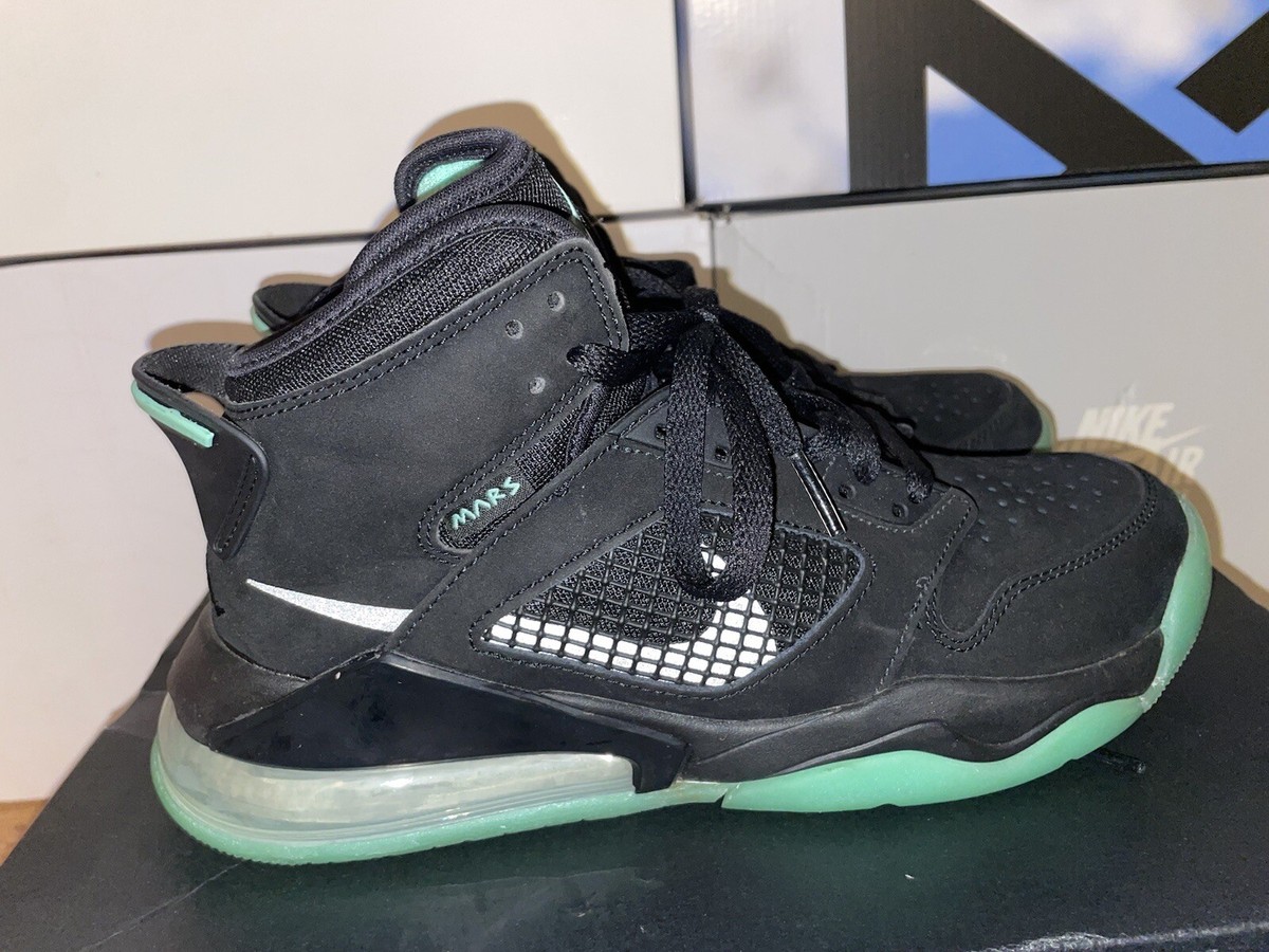 Size 6 - Air Jordan Mars 270 Green Glow for sale online | eBay