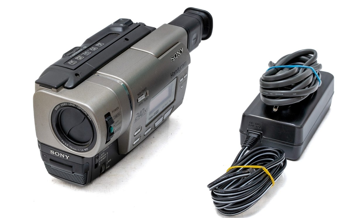 美品 SONY CCD-TRV85 Handycam Hi8 8mm #417 Sony CCD-TRV85 Handycam