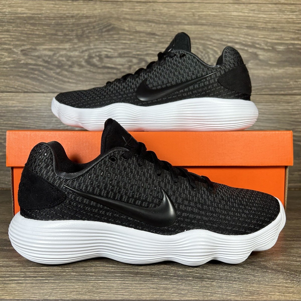 Nike Men's Hyperdunk 2017 Low Black White Athletic Basketball