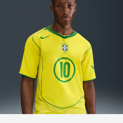 Nike 2004 Brazil Ronaldinho Jersey Reissue T90 IF2941-731 NEW
