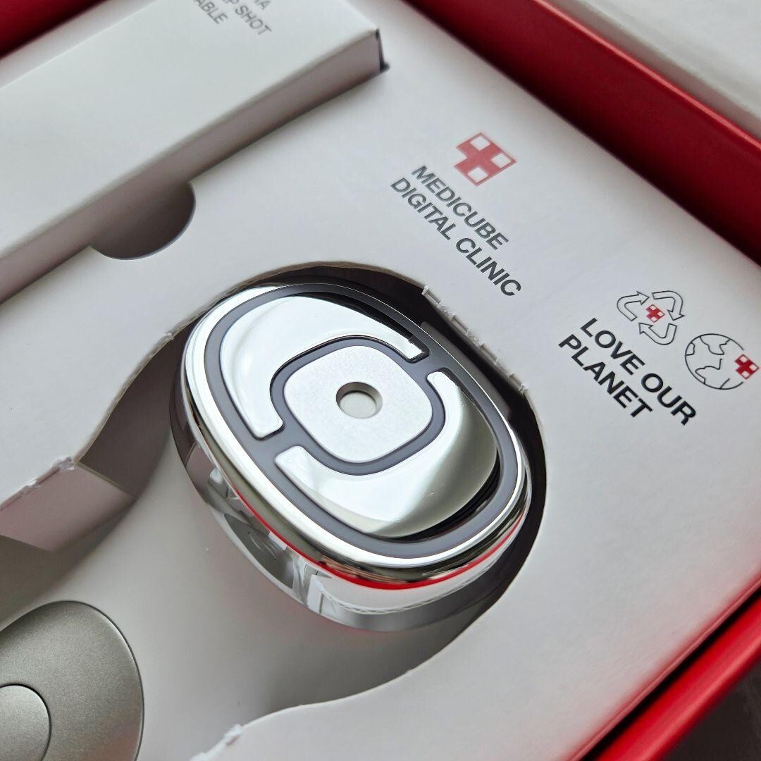 Medicube AGE-R USSERA DEEP SHOT Home Skin Care Device used JP | eBay