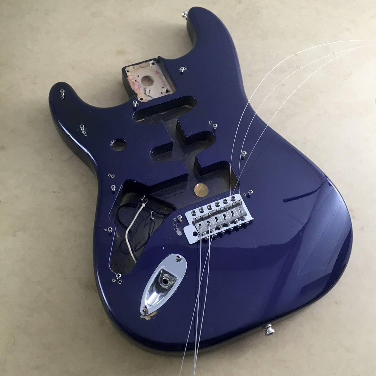 Lefty Vintage 2000 Fender Aged Relic Strat Body Guitar Left