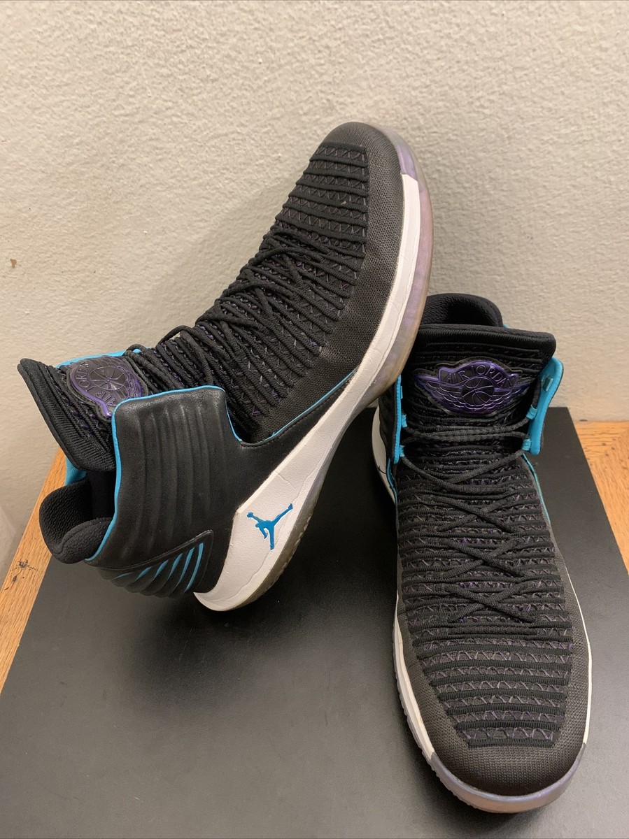 NIKE AIR JORDAN XXXII 32 