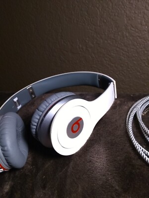 Beats by Dr. Dre Solo HD Over the Ear Headphones - Silver White