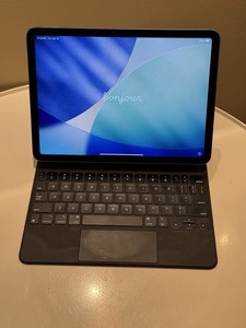 iPad Air 5th Generation with Pencil | eBay