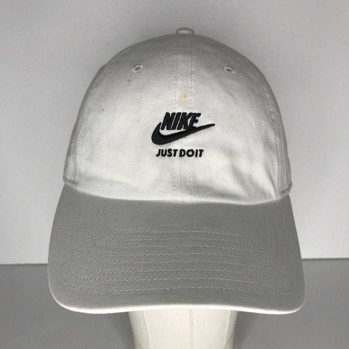 Nike Heritage 86 White Adjustable Hat | eBay