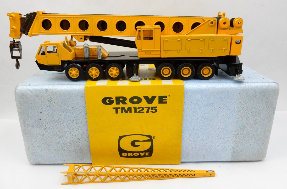VINTAGE GROVE TM1275 MOBILE CONSTRUCTION CRANE ~ 1/55 SCALE