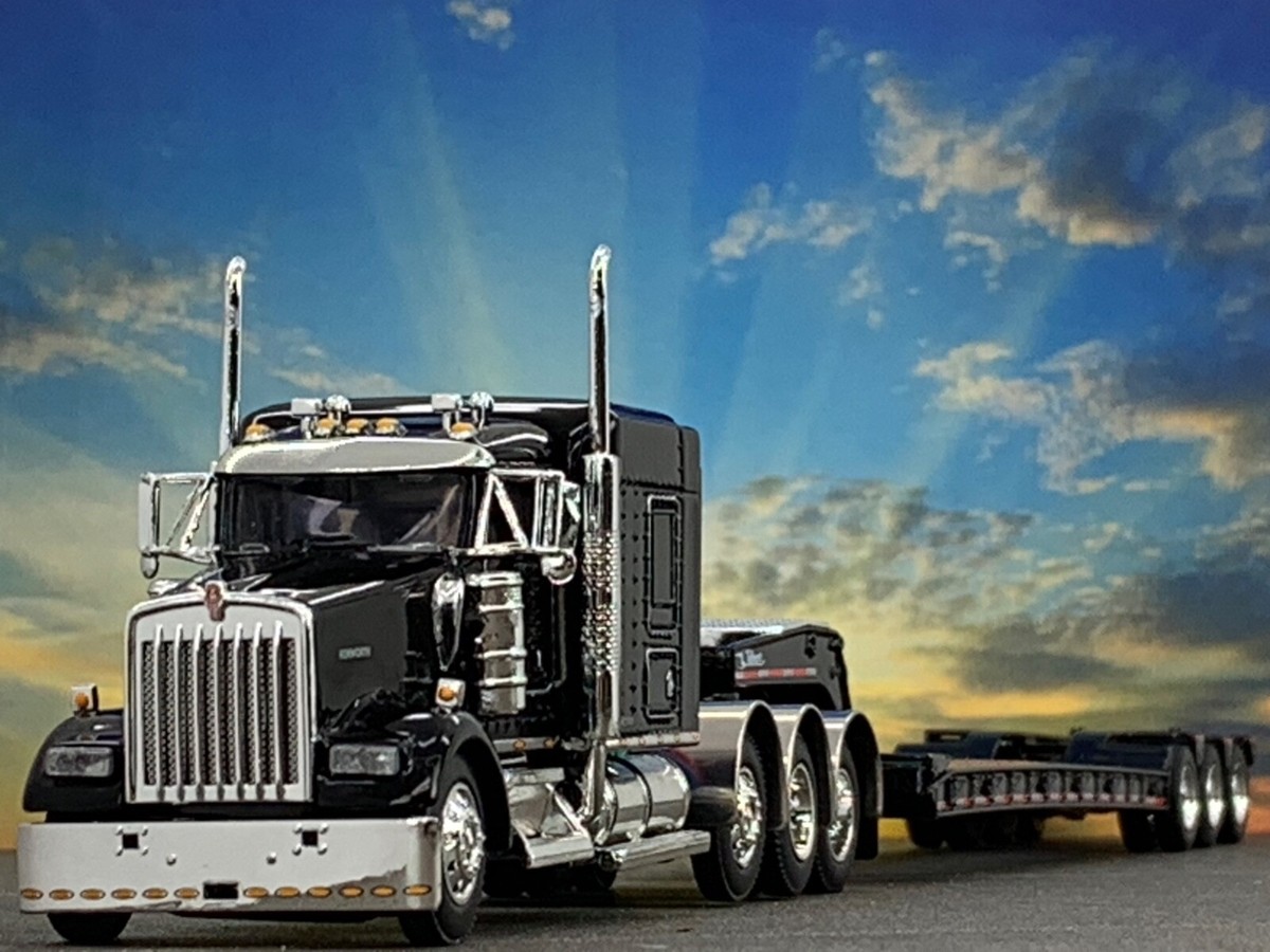1/64 DCP KENWORTH W900L W/ 72
